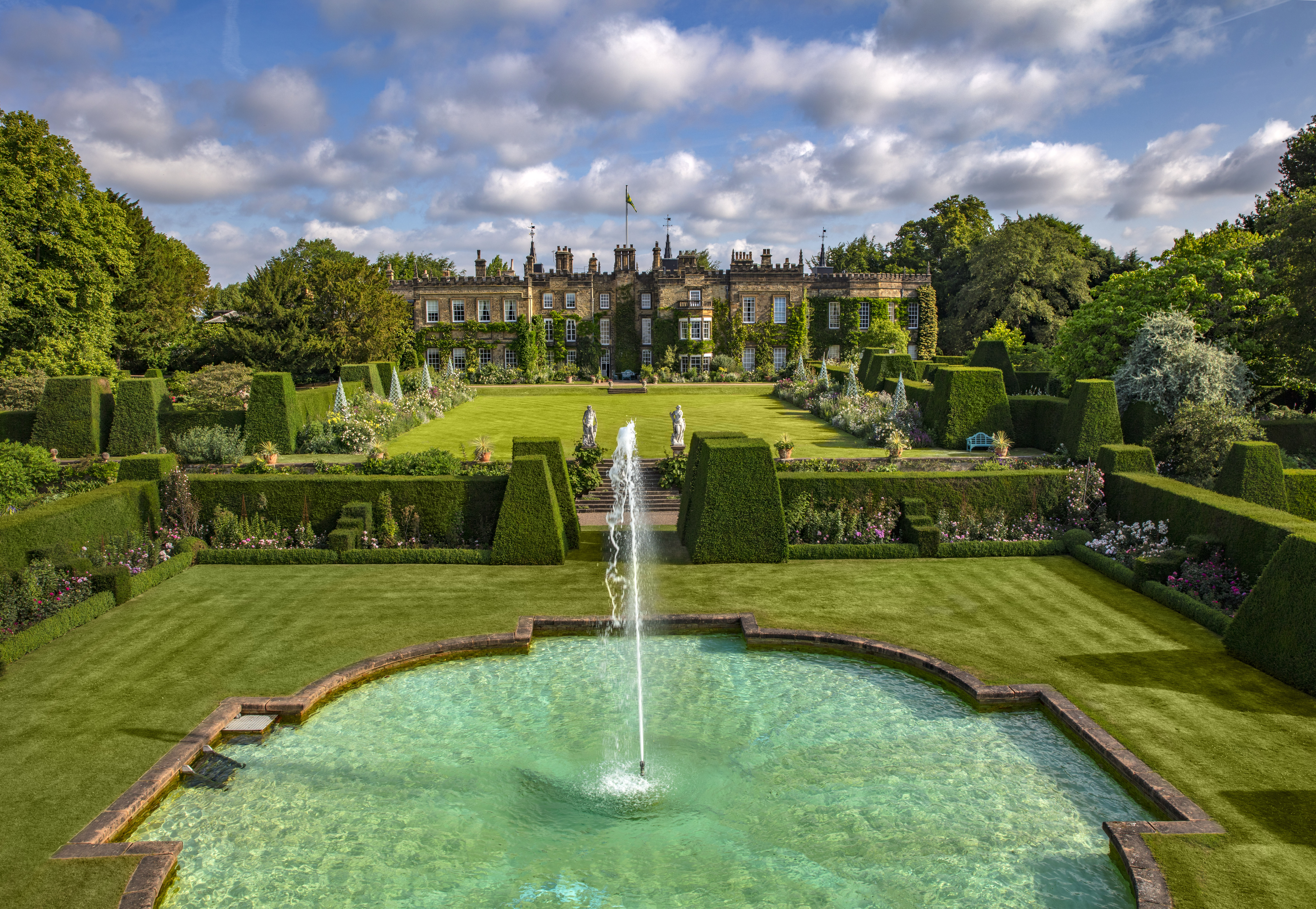 Renishaw Hall Vineyard main photo
